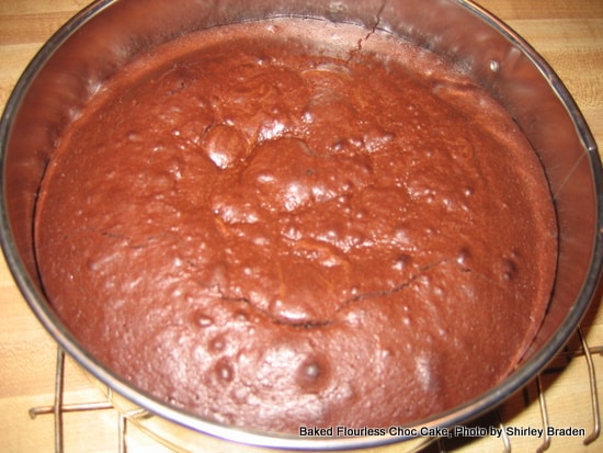 Gluten-Free Flourless Chocolate Cake Cooling