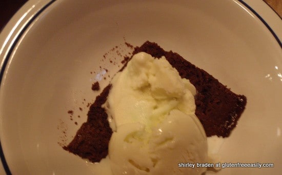 3-Minute Almond Chocolate Cake (Grain Free, Dairy Free)