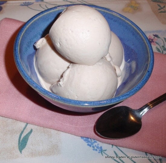 A happy marriage of pomegranate juice and Snickerdoodle Ice Cream ... POMerdoodle Ice Cream.