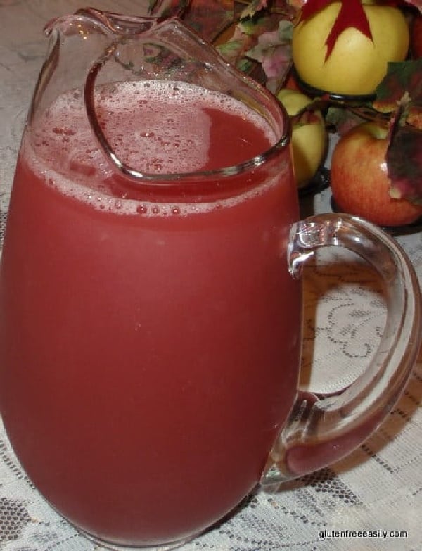 Reindeer Antlers Punch. The perfect holiday cocktail.