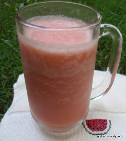 Good Morning, Sunshine! Watermelon Orange Smoothie. This three-ingredient smoothie not only gives you a reason to wake up; it helps you to wake up! [from GlutenFreeEasily.com]