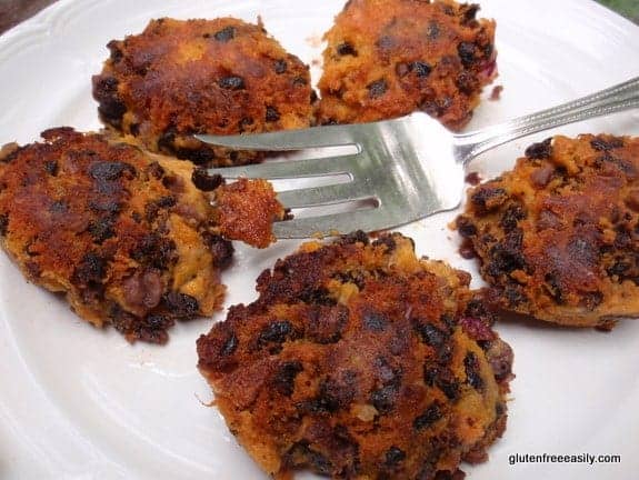 These naturally gluten-free Four-Ingredient Roasted Black Bean Sweet Potato Cakes melt in your mouth and yet are crunchy at the same time. They're addictive! Grain free and vegan. [from GlutenFreeEasily.com]