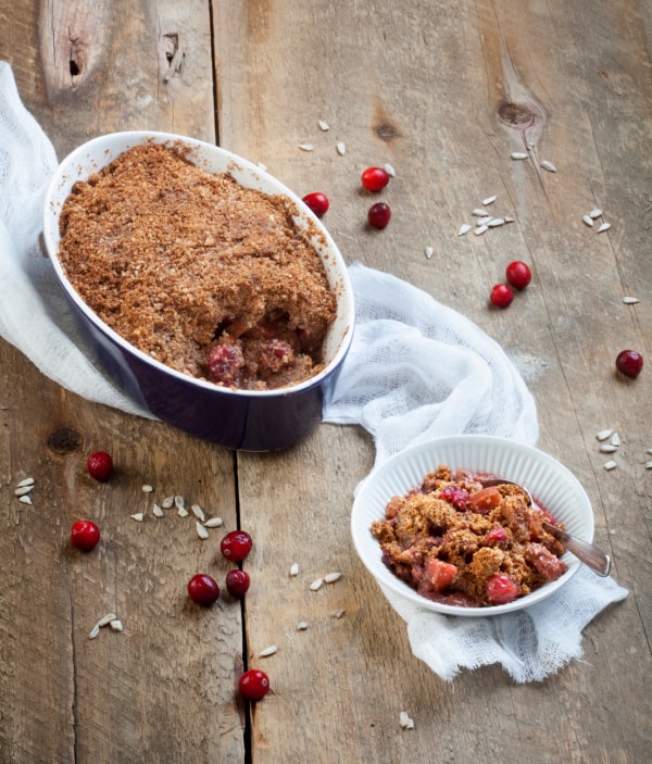 Gluten-free Autumn Fruit Crumble. Apples, pears, and cranberries make up this delicious grain-free fruit crumble!