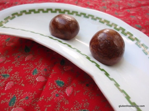 Power Balls (Paleo, Vegan) Gluten Free Easily