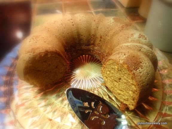 gluten-free pumpkin cake, pumpkin Bundt cake, pumpkin spice cake, gluten free, dairy free, dessert recipe, cake recipe, gluten free easily, fall recipes, Thanksgiving recipes