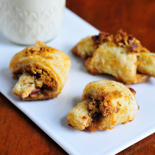 Pecan Crescent Cookies from Simply Gourmet