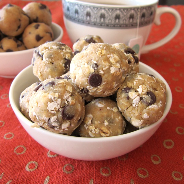 Chocolate Chip Oatmeal Cookie Dough Balls from Go Dairy Free 