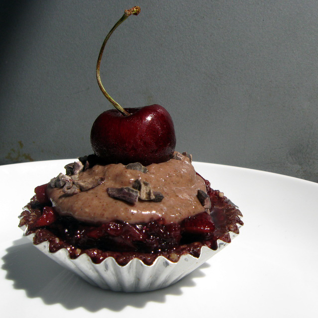 Gluten-Free Vegan Triple Chocolate Cherry Pie The Mommy Bowl