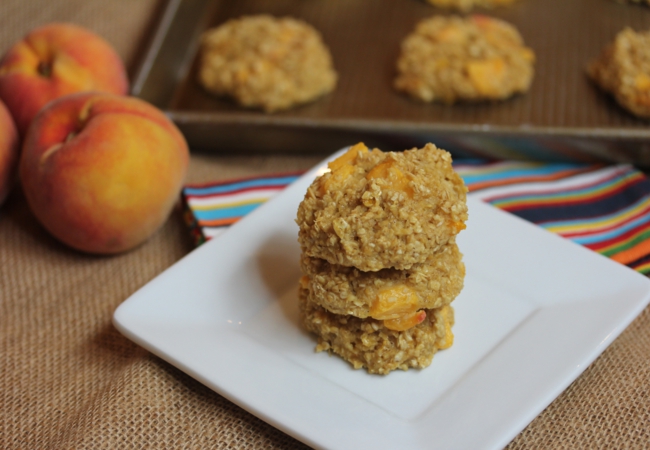 Gluten-Free Peaches and Cream Baked Oatmeal Cookies