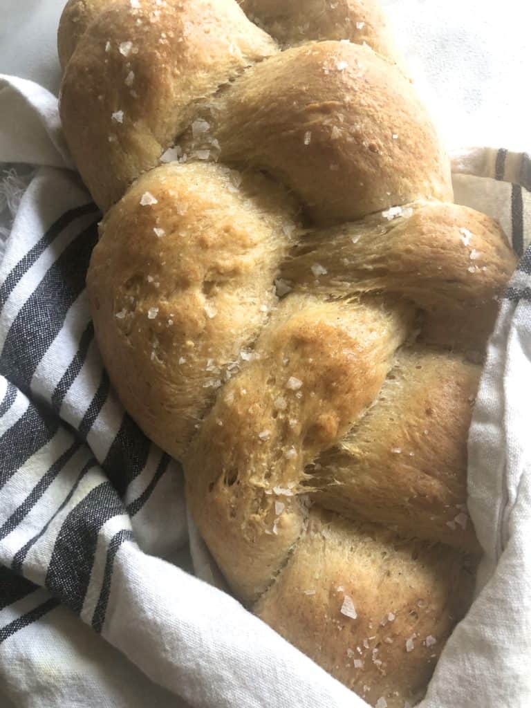 https://glutenfreeeasily.com/wp-content/uploads/2015/09/Gluten-Free-Grain-Free-Challah-Predominantly-Paleo.jpg