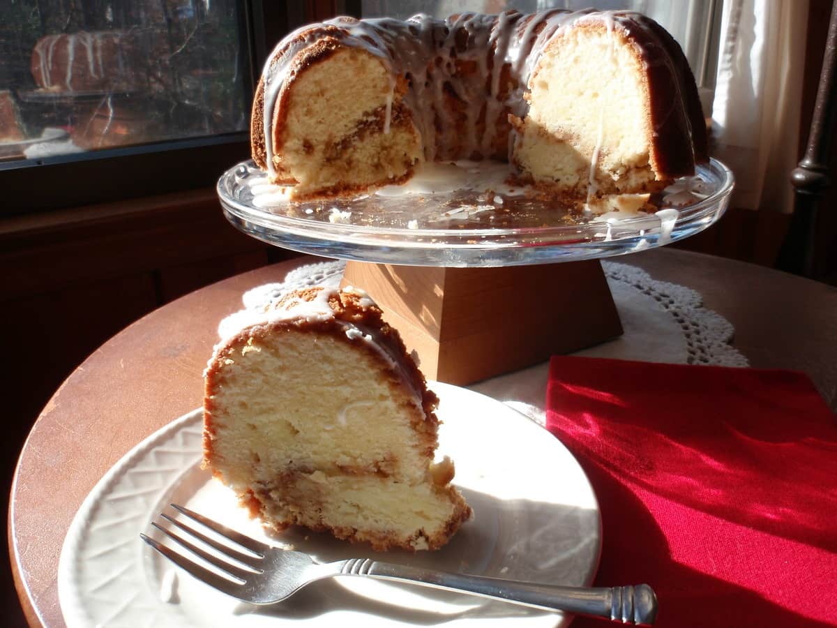 Gluten-Free Cream Cheese Pound Cake with Shortbread Streusel Filling and Sugary Glaze--Perfect for holiday celebrations, tea, and much more!