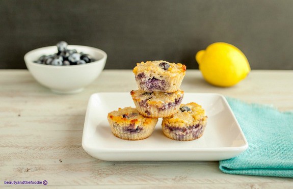 Gluten free and grain free with low carb option. Glazed Lemon Berry Muffins from Beauty and The Foodie. March Muffin Madness!