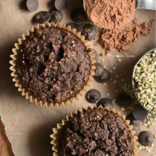 Don't you love it when you can get a good dose of protein and healthy fats to jump start your day?! Paleo Chocolate Hemp Protein Muffins from Forest and Fauna